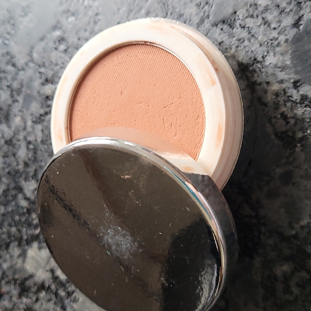 BioElements Powder Blush - Understated